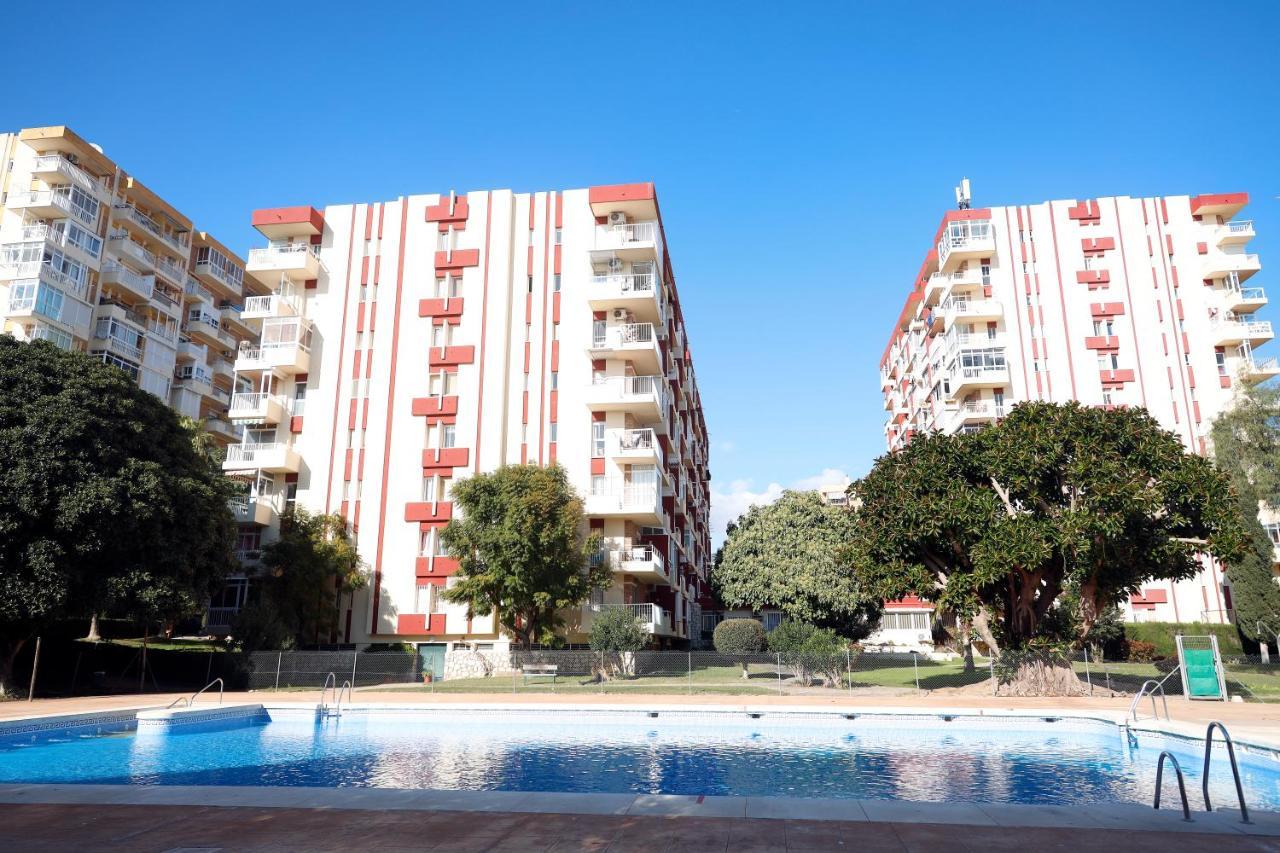 Apartamentos Dc Benalmádena Exteriör bild