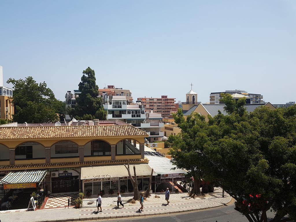 Apartamentos Dc Benalmádena Exteriör bild